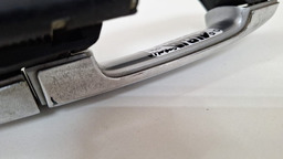 MAÇANETA EXTERNA DIANTEIRA DIREITO TOYOTA  COROLLA 2010 2014