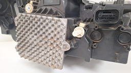 FAROL ESQUERDO LED BMW X1 2018 2019