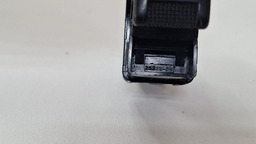 BOTÃO VIDRO ELÉTRICO  DIANTEIRO DIREITO CITROEN C3 2008 2009