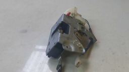 FECHADURA DIANTEIRA DIREITO VW GOL 1998 1999 2000 2001