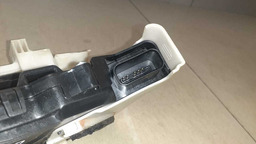 FECHADURA ELÉTRICA DIANTEIRA DIREITA HYUNDAI HB20 2020 2021