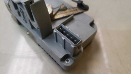 FECHADURA ELÉTRICA TRASEIRA DIREITA PEUGEOT 406 1997 1998