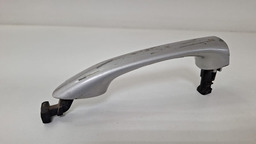 MAÇANETA EXTERNA DIANTEIRO ESQUERDO MERCEDES B200 2007 2008