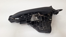 MAÇANETA EXTERNA TRASEIRO ESQUERDO MERCEDES B200 2007 A 2012