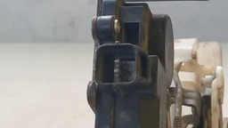 FECHADURA ELÉTRICA T. D. MITSUBISHI PAJERO TR4 2009 A 2012