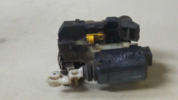 FECHADURA ELÉTRICA T. E. RENAULT SANDERO 2010 2011 2012 (2)