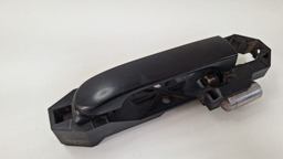 MAÇANETA EXTERNA DIANTEIRO DIREITO NISSAN LIVINA 2009 A 2014