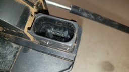 FECHADURA ELÉTRICA DIANTEIRA ESQUERDA GM MONTANA 2014 2015