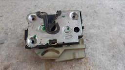 FECHADURA ELÉTRICA DIANTEIRA DIREITA RENAULT LOGAN 2014