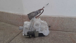 FECHADURA ELÉTRICA DIANTEIRA DIREITA VW FOX 2003 A 2009