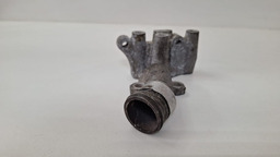 CONEXÃO FLANGE ÁGUA VOLVO XC90 4.4 2003 A 2014