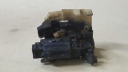 FECHADURA ELÉTRICA D. D. RENAULT DUSTER 2012 A 2015 (1)