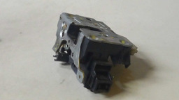 FECHADURA ELÉTRICA D. D. RENAULT DUSTER 2012 A 2015 (1)