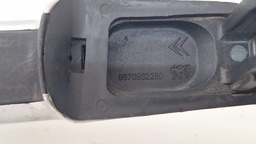 MAÇANETA EXTERNA TRASEIRO DIREITO CITROEN C3 2015 A 2018