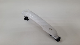 MAÇANETA EXTERNA DIANTEIRO ESQUERDO NISSAN MARCH 2013 (1)