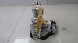 FECHADURA ELÉTRICA TRASEIRA DIREITA AUDI A4 2011