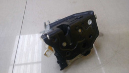 FECHADURA ELÉTRICA TRASEIRA DIREITA AUDI A4 2011