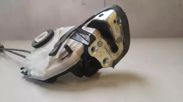 FECHADURA TRASEIRA DIREITA TOYOTA COROLLA 2017