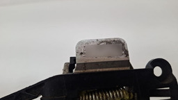 MAÇANETA CAVALETE D E EXTERNO CHEVROLET AGILE MONTANA 2012