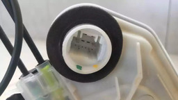 FECHADURA TRASEIRO DIREITO TOYOTA HILUX SW4 2.8 2017 2018