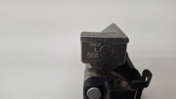 MAÇANETA CAVALETE NISSAN FRONTIER 2015 EXTERNO TRASEIRO E(1)