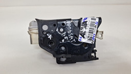 FECHADURA DIANTEIRO ESQUERDO PASSAT 2009 A 2013