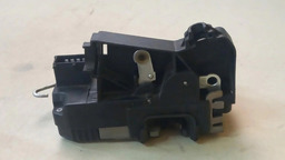 FECHADURA DIANTEIRA ESQUERDA GM ZAFIRA 2001 2002 2003 2004