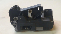 FECHADURA DIANTEIRA DIREITA GM ZAFIRA 2002 2003 2004 2005