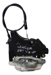 FECHADURA TRASEIRA DIREITA MITSUBISHI LANCER 2011 A 2015