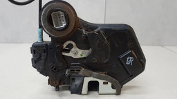 FECHADURA TRASEIRA DIREITA TOYOTA HILUX 2015