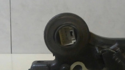 FECHADURA TRASEIRA DIREITA TOYOTA HILUX 2012 2013 2014 2015