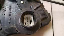 FECHADURA DIANTEIRA DIREITA TOYOTA COROLLA 2003