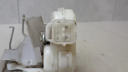 FECHADURA DIANTEIRA DIREITA MITSUBISHI PAJERO SPORT 2007