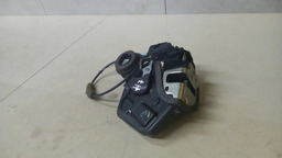 FECHADURA TRASEIRA ESQUERDA TOYOTA HILUX 2012 A 2015