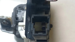 FECHADURA TRASEIRA DIREITA SUBARU LEGACY 1994 1995 1996 1997