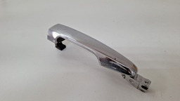 MAÇANETA DIANTEIRO DIREITO TOYOTA COROLLA 2010 A 2014 DIANTEIRA