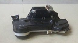FECHADURA DIANTEIRA ESQUERDA TOYOTA COROLLA 2015 A 2018