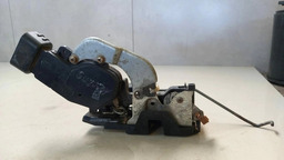 FECHADURA DIANTEIRA ESQUERDA TOYOTA COROLLA 1998 1999 2000