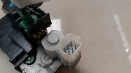 FECHADURA DIANTEIRA DIREITA FORD ECOSPORT 2007