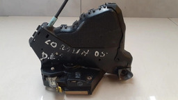 FECHADURA DIANTEIRA ESQUERDA TOYOTA COROLLA 2005 A 2008