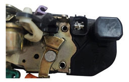 FECHADURA DIANTEIRA ESQUERDA ELÉTRICA GRAN CARAVAN 2005