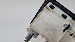 MAÇANETA EXTERNA TAMPA TRASEIRA VOLKSWAGEN JETTA 2012 2013