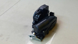 FECHADURA TAMPA TRASEIRA KIA CARNIVAL 2007 2008 2009 2010