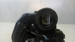 FECHADURA TRASEIRA ESQUERDO TOYOTA COROLLA 2009 A 2012 (2)