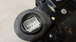 FECHADURA TRASEIRA ESQUERDO ELÉTRICA TOYOTA COROLLA 2010