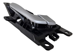 MAÇANETA INTERNA DIANTEIRO DIREITO NISSAN SENTRA 2015 A 2019 DIANTEIRA