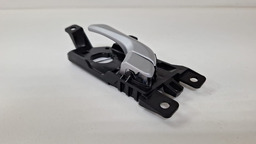 MAÇANETA INTERNA DIANTEIRO ESQUERDO NISSAN SENTRA 2015 2019 DIANTEIRA