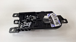 MAÇANETA INTERNA DIANTEIRO ESQUERDO NISSAN SENTRA 2015 2019 DIANTEIRA