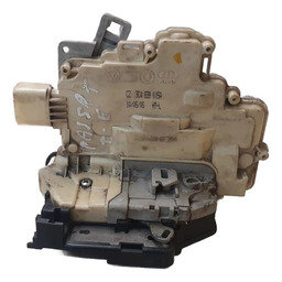 FECHADURA TRASEIRA ESQUERDA VW PASSAT FSI 2005