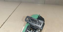 FECHADURA INFERIOR TAMPA TRASEIRA PORSCHE CAYENNE 2008 2009